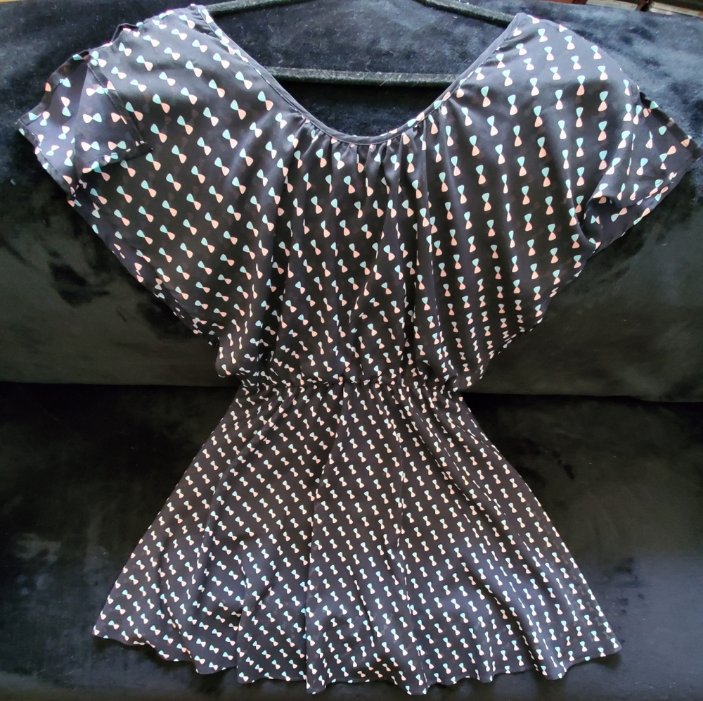 Dress - Picture 6 of 7